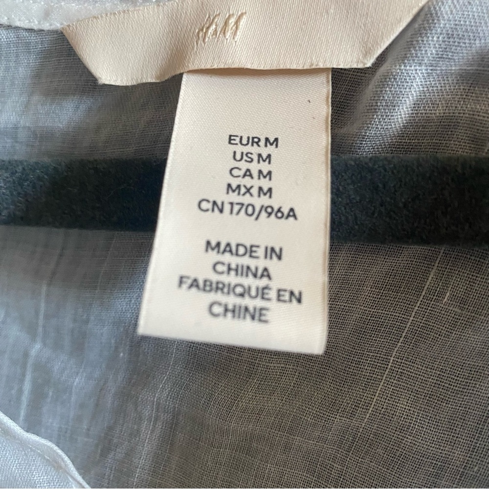 H&M white top - Picture 6 of 6